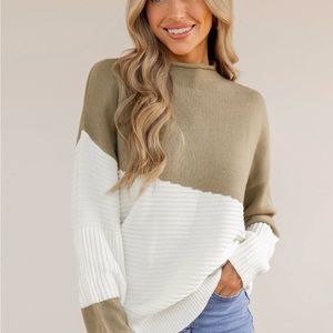 NWT: Cupshe Ribbed Colorblock Mockneck Sweater in Brown - L
